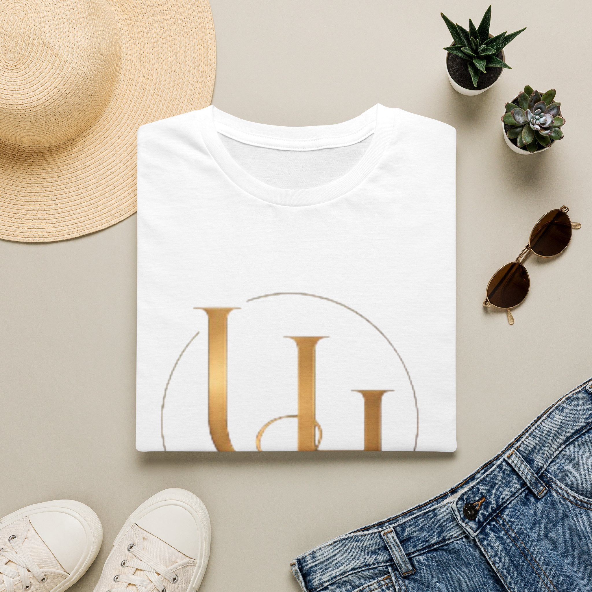 UH Monogram T-Shirt — Elegant Gold Initials Tee