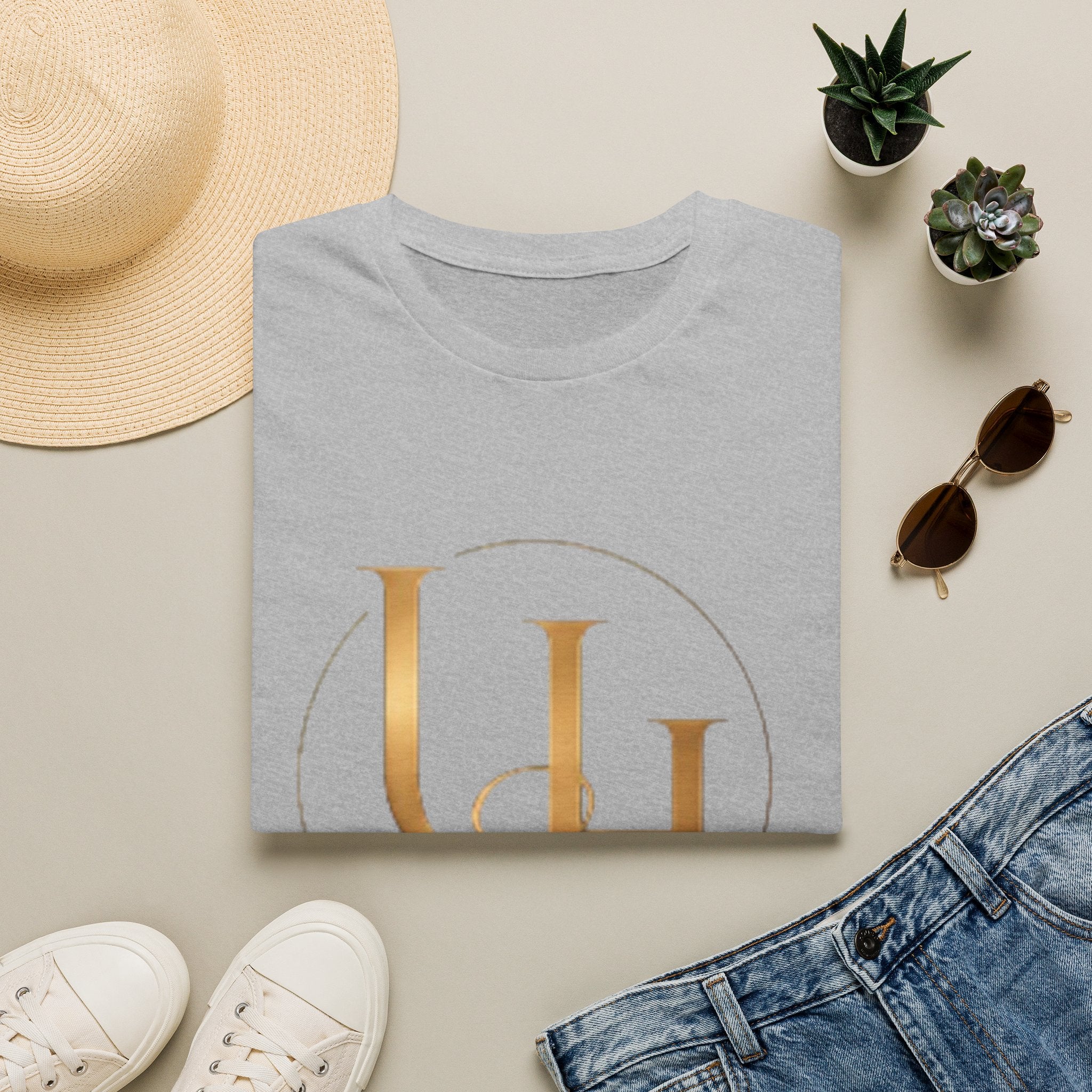 UH Monogram T-Shirt — Elegant Gold Initials Tee