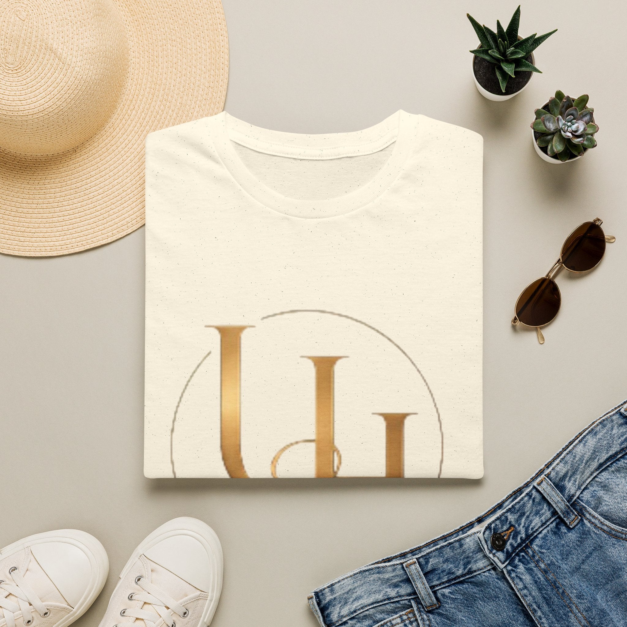 UH Monogram T-Shirt — Elegant Gold Initials Tee