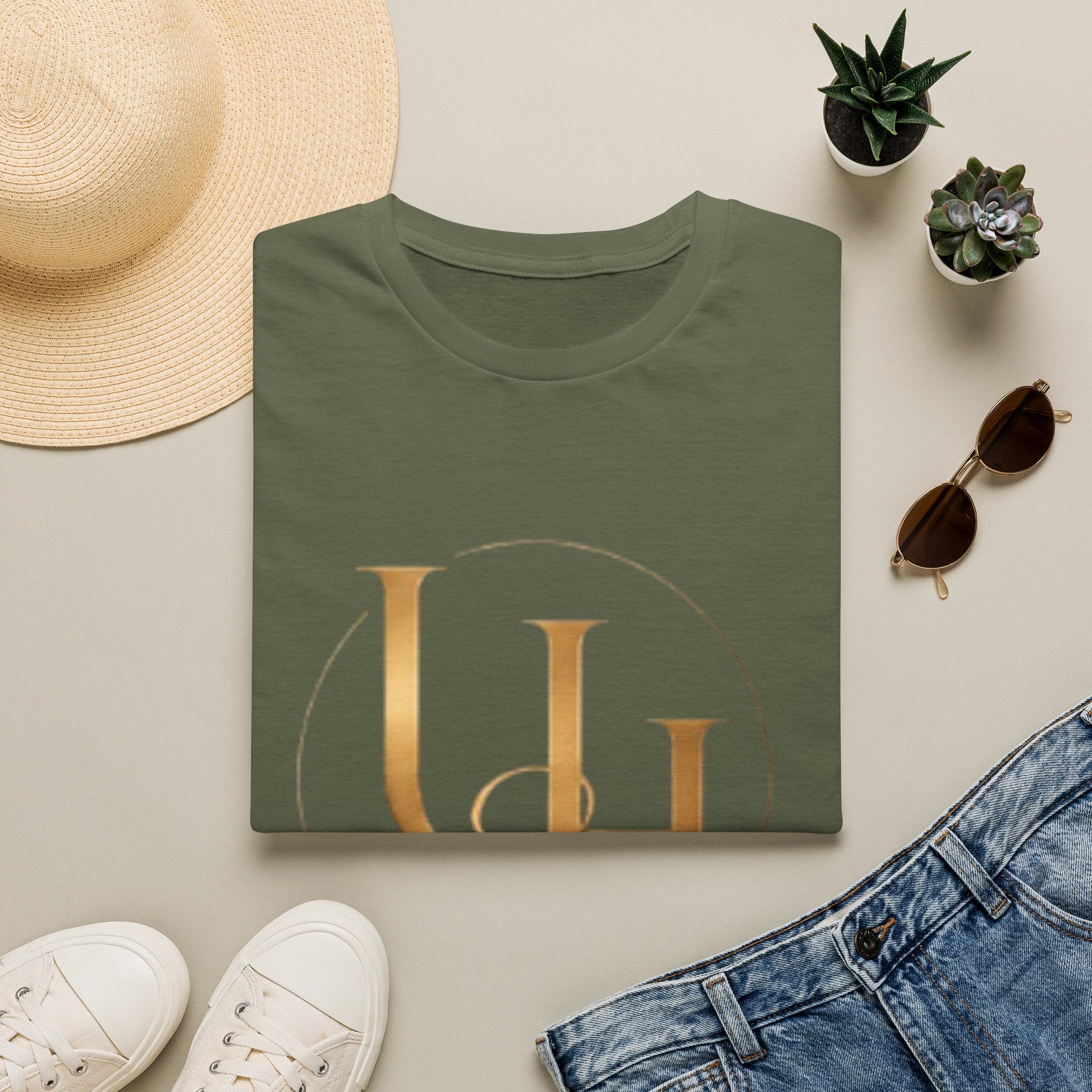 UH Monogram T-Shirt — Elegant Gold Initials Tee