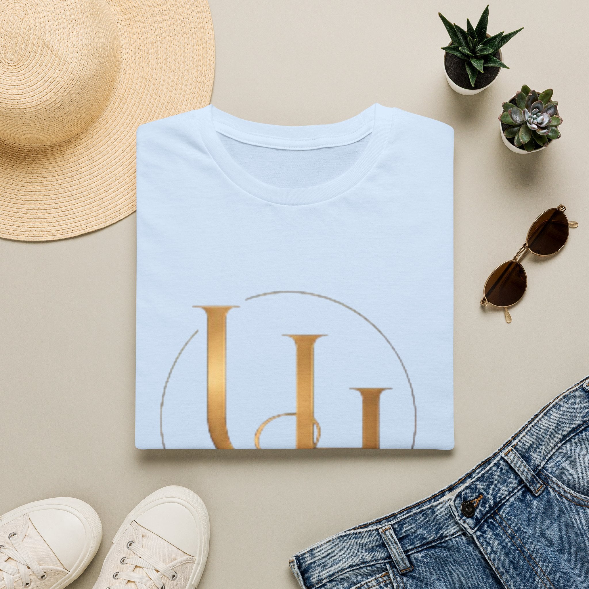 UH Monogram T-Shirt — Elegant Gold Initials Tee